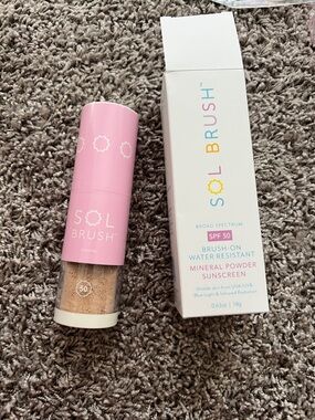 Sol Brush Brush-On Mineral Powder Sunscreen SPF 50 - Pink